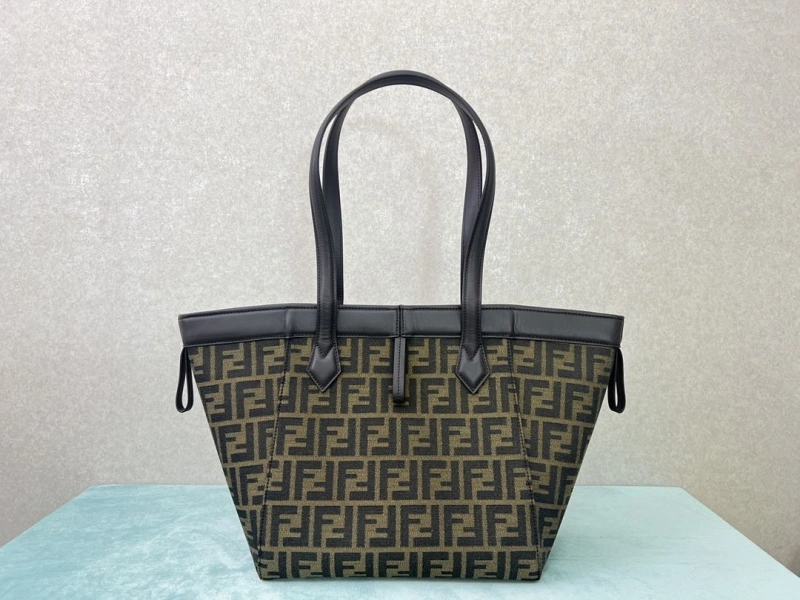 Fendi Shopping Bags 4222C-0395