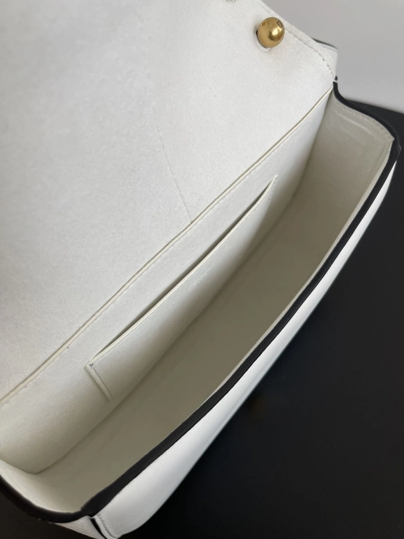 Fendi Satchel Bags 4222C-0421