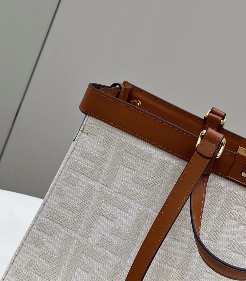 Fendi Shopping Bags 4222C-0430