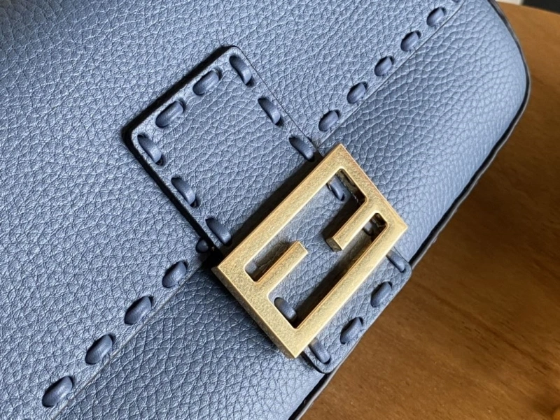 Fendi Baguette Bags 4222C-0439