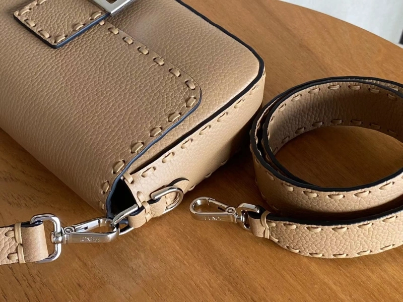 Fendi Baguette Bags 4222C-0442