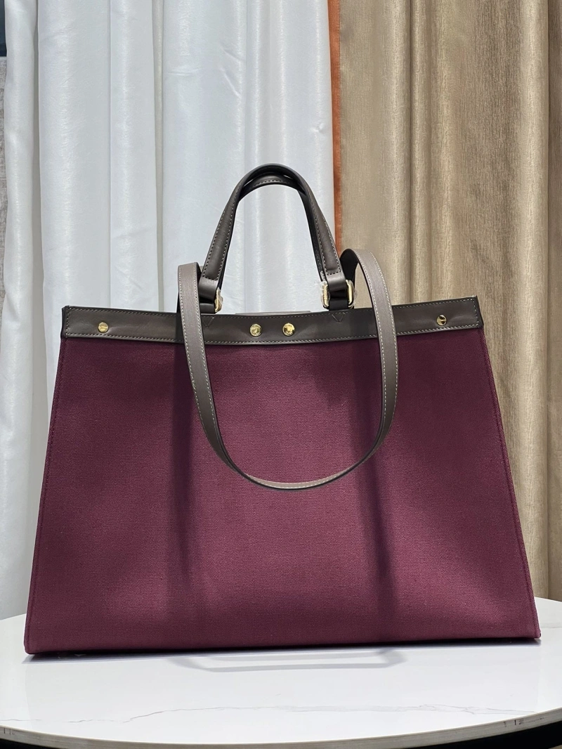 Fendi Shopping Bags 4222C-0477