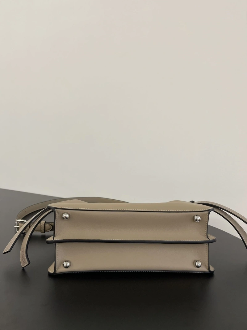 Fendi Top Handle Bags 4222C-0499