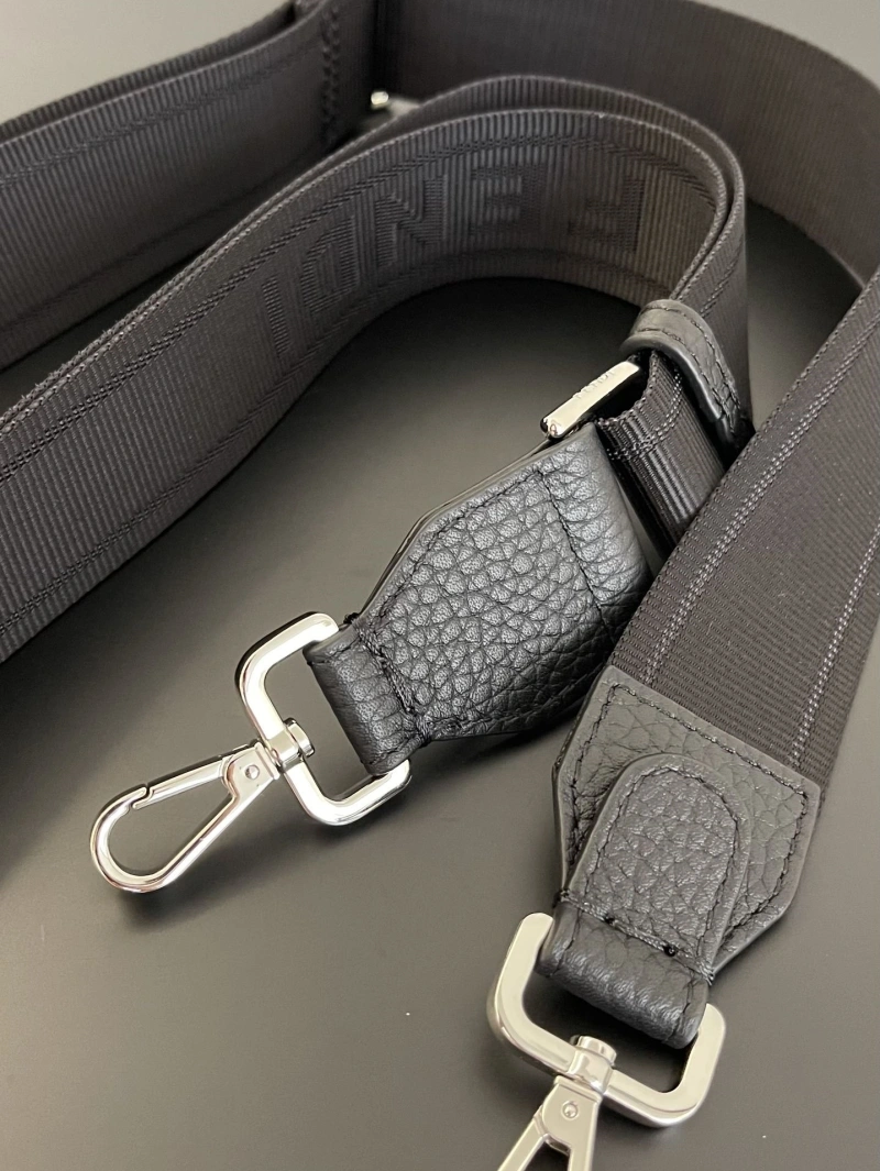 Fendi Top Handle Bags 4222C-0517