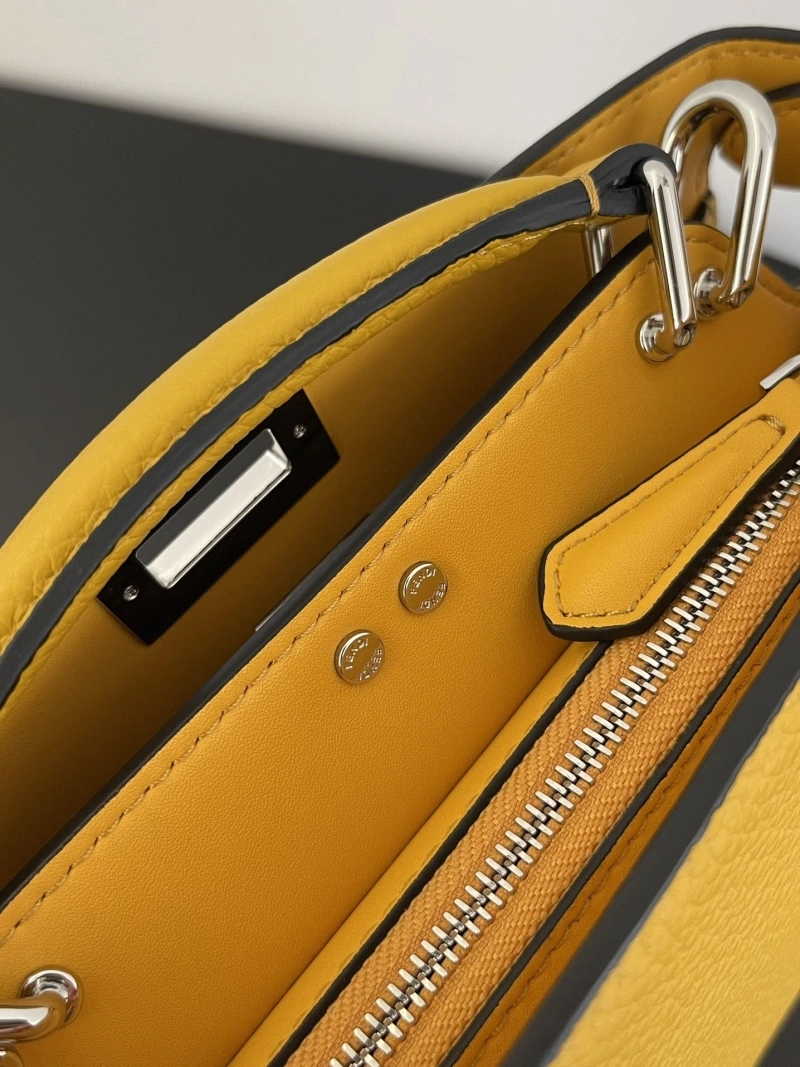 Fendi Top Handle Bags 4222C-0519