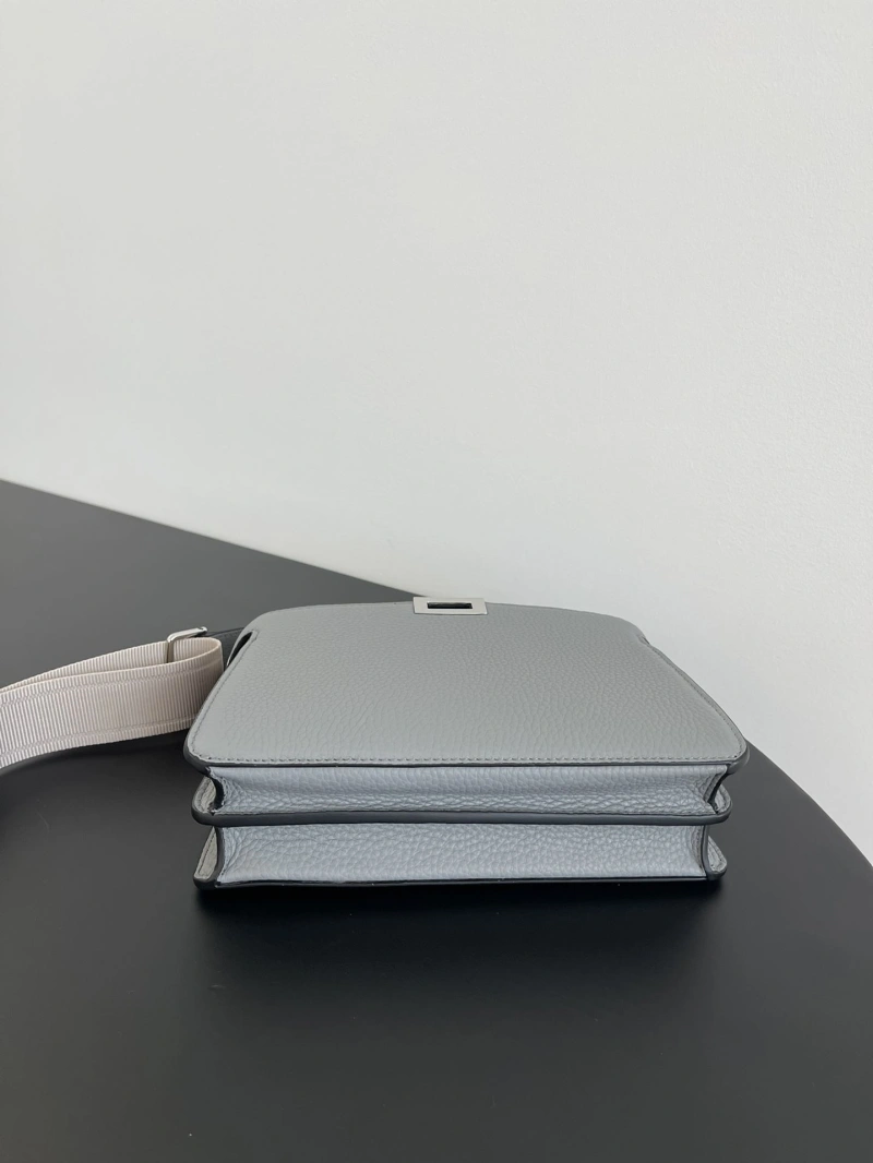 Fendi Top Handle Bags 4222C-0520