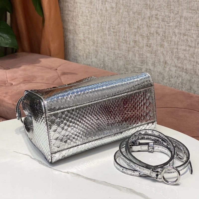 Fendi Top Handle Bags 4222C-0526