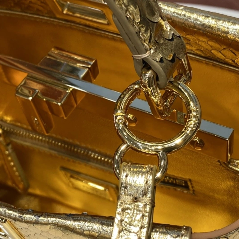 Fendi Top Handle Bags 4222C-0527