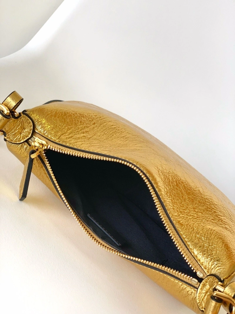 Fendi Top Handle Bags 4222C-0561