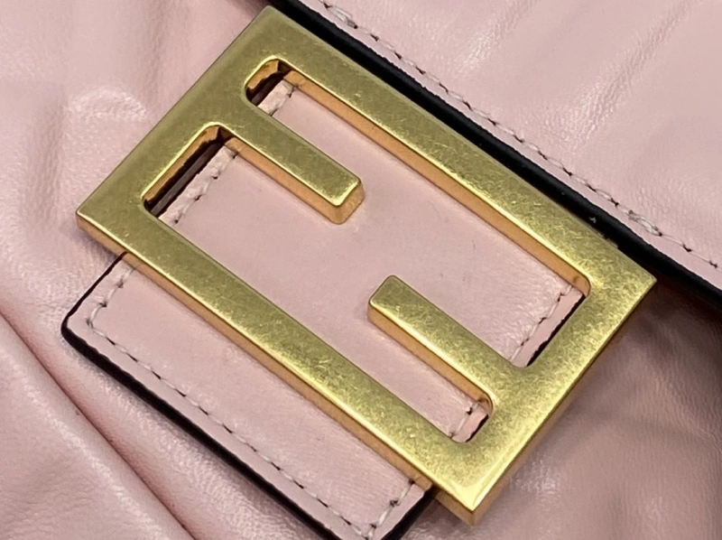 Fendi Baguette Bags 4222C-0562
