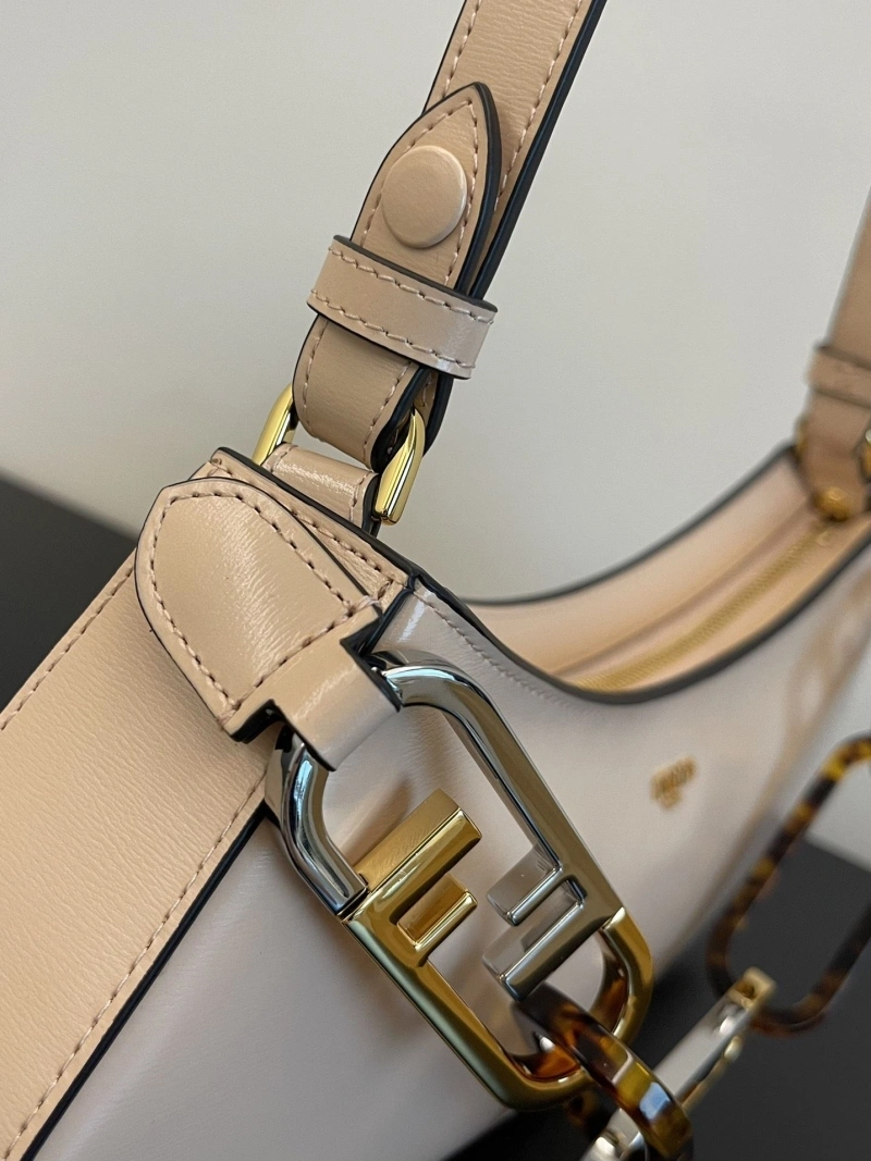 Fendi Top Handle Bags 4222C-0565