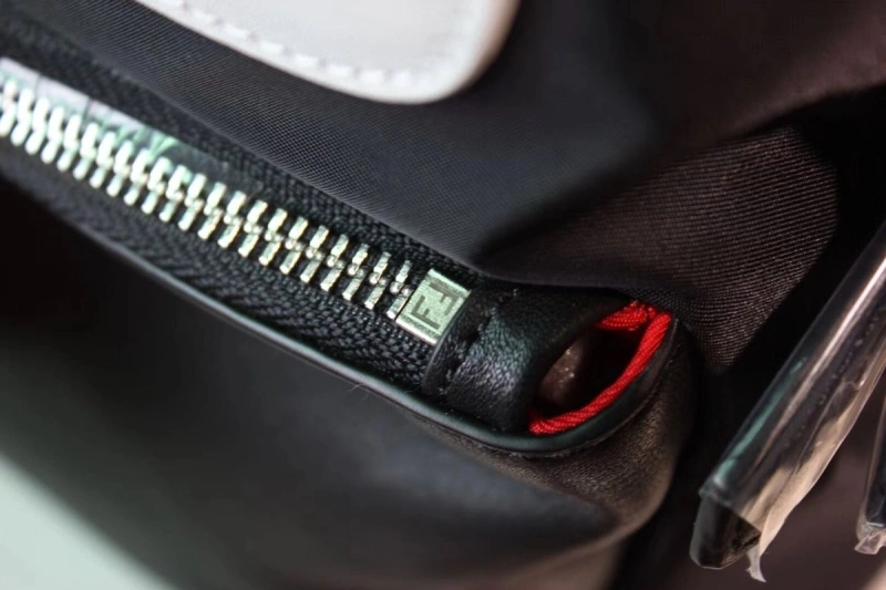 Fendi Backpacks 4222C-0582