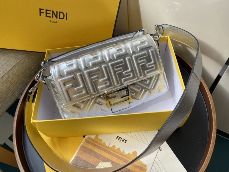 Fendi Baguette Bags 4222C-0595