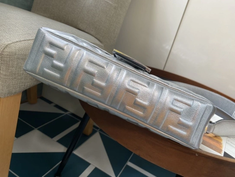 Fendi Baguette Bags 4222C-0595