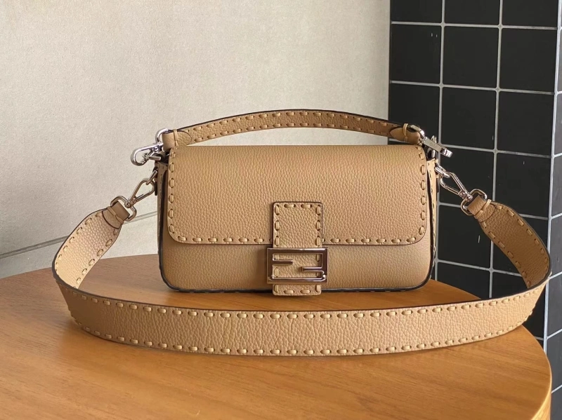 Fendi Baguette Bags 4222C-0607
