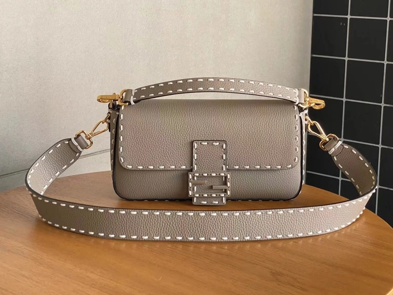 Fendi Baguette Bags 4222C-0607