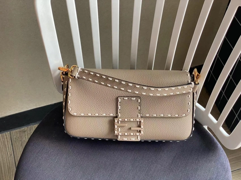 Fendi Baguette Bags 4222C-0607