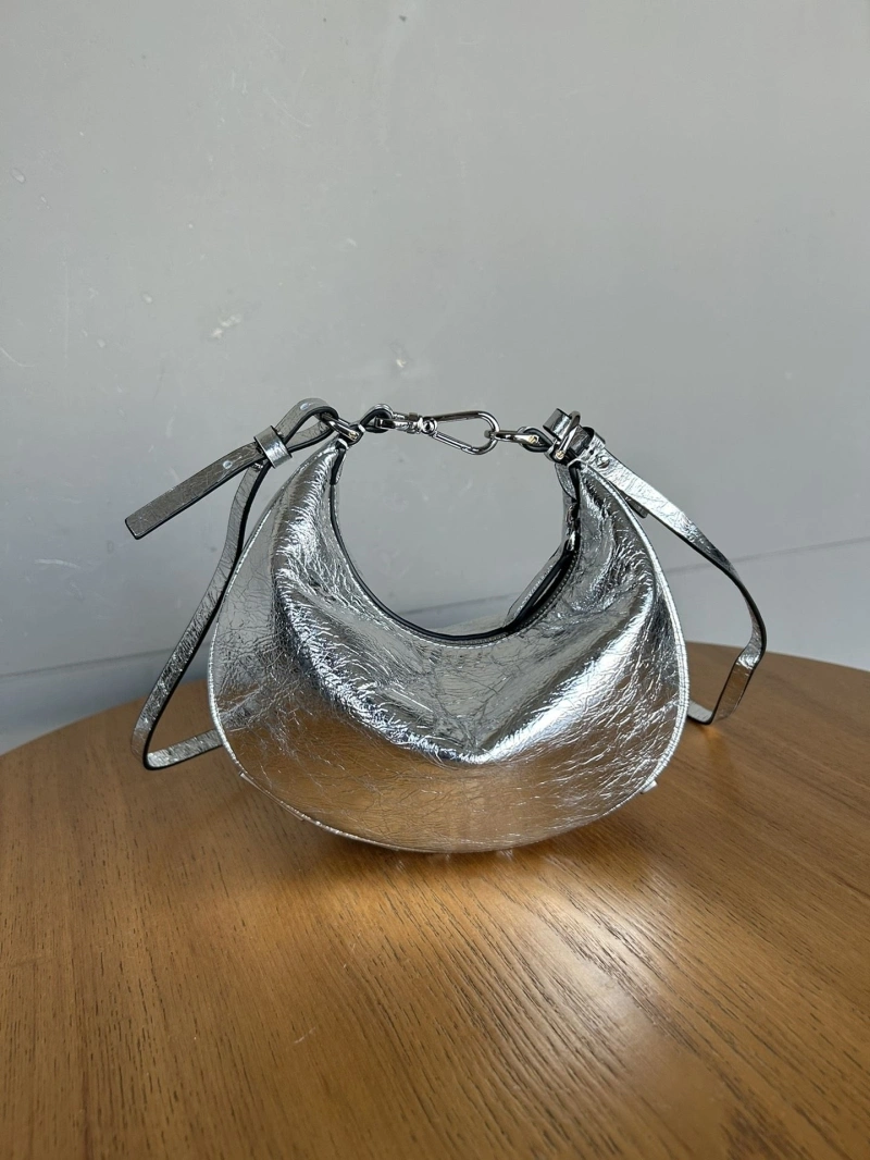 Fendi Top Handle Bags 4222C-0635