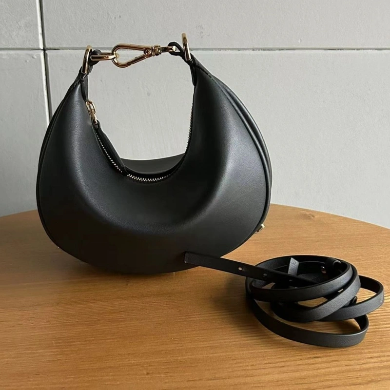 Fendi Top Handle Bags 4222C-0636