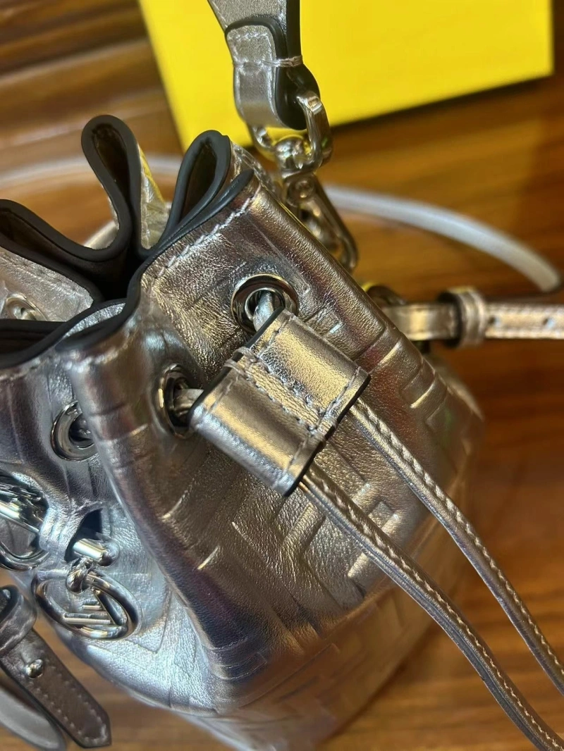 Fendi Bucket Bags 4222C-0637