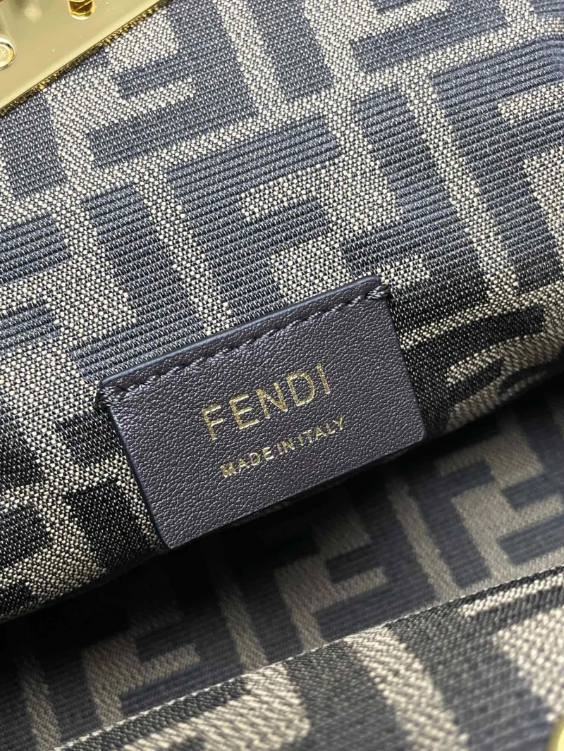 Fendi First Bags 4222C-0674