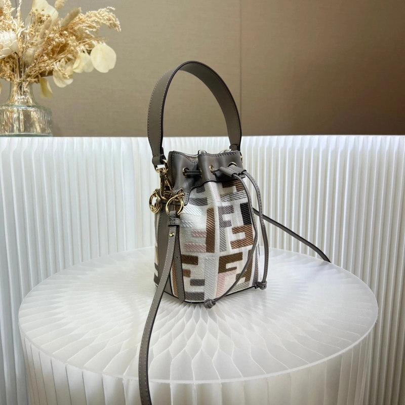 Fendi Bucket Bags 4222C-0704