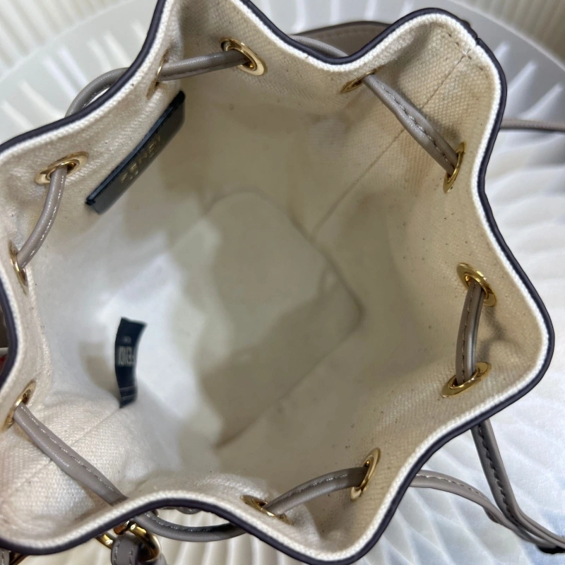Fendi Bucket Bags 4222C-0704