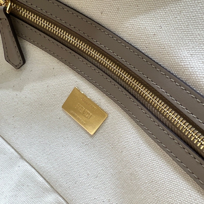 Fendi Baguette Bags 4222C-0705