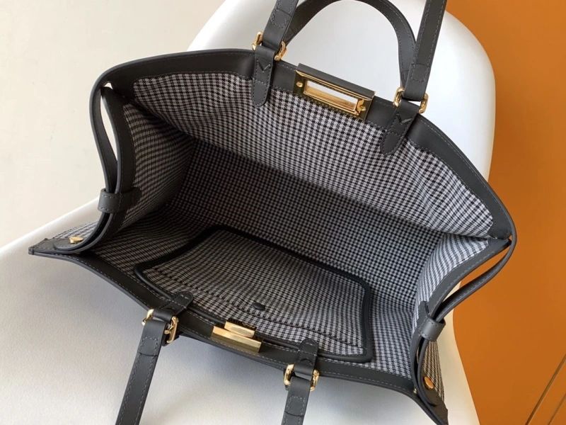 Fendi Shopping Bags 4222C-0718