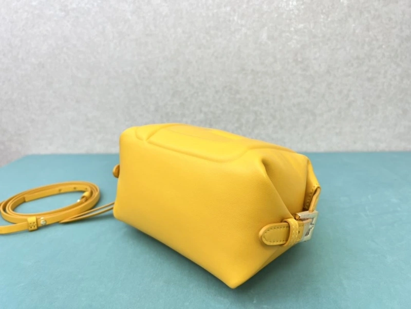 Fendi Top Handle Bags 4222C-0723