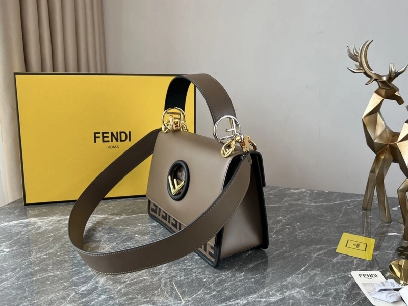 Fendi Top Handle Bags 4222C-0725