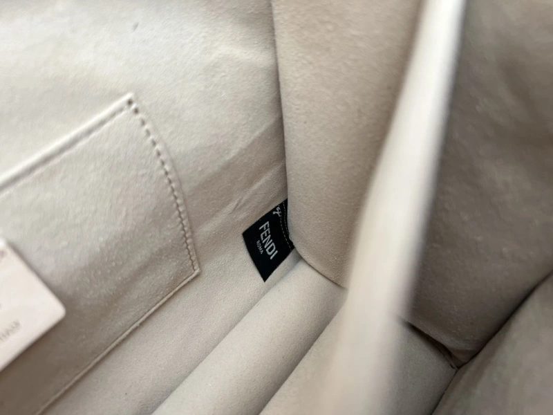 Fendi Top Handle Bags 4222C-0726