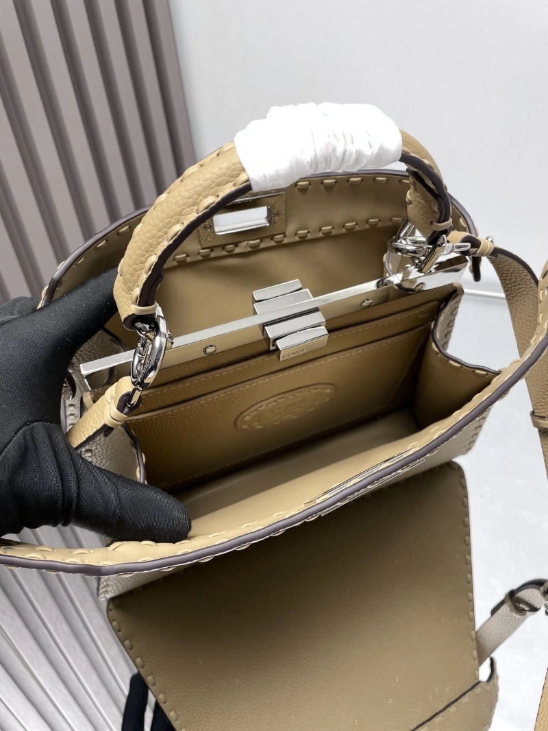 Fendi Top Handle Bags 4222C-0739