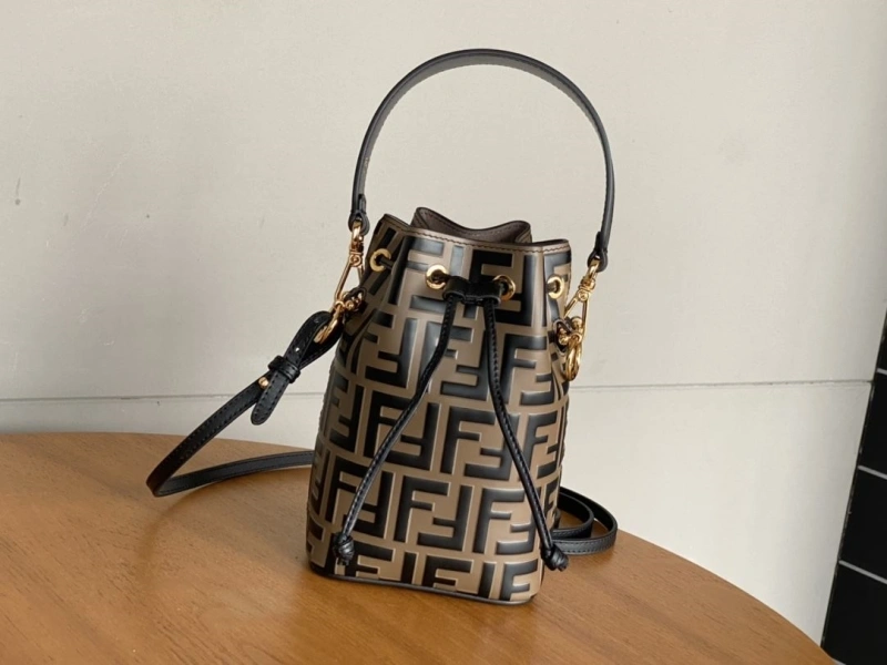 Fendi Bucket Bags 4222C-0762