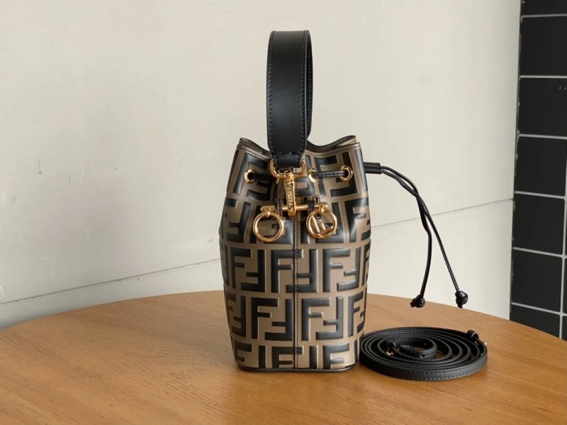 Fendi Bucket Bags 4222C-0762