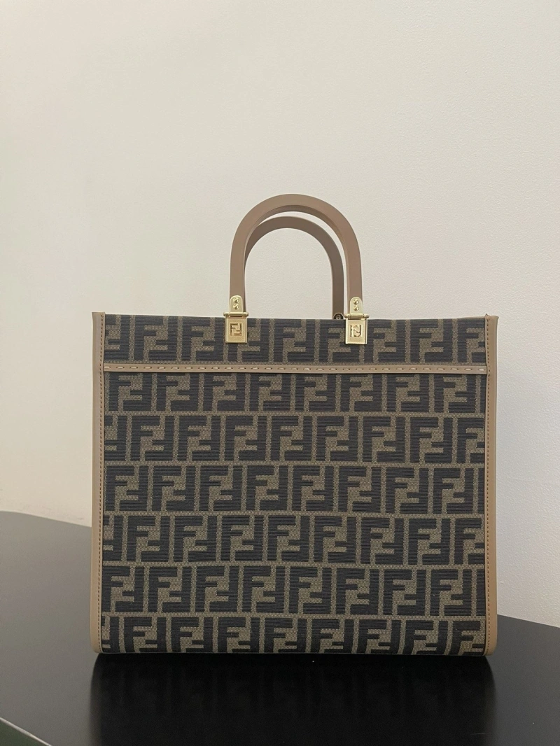 Fendi Shopping Bags 4222C-0784