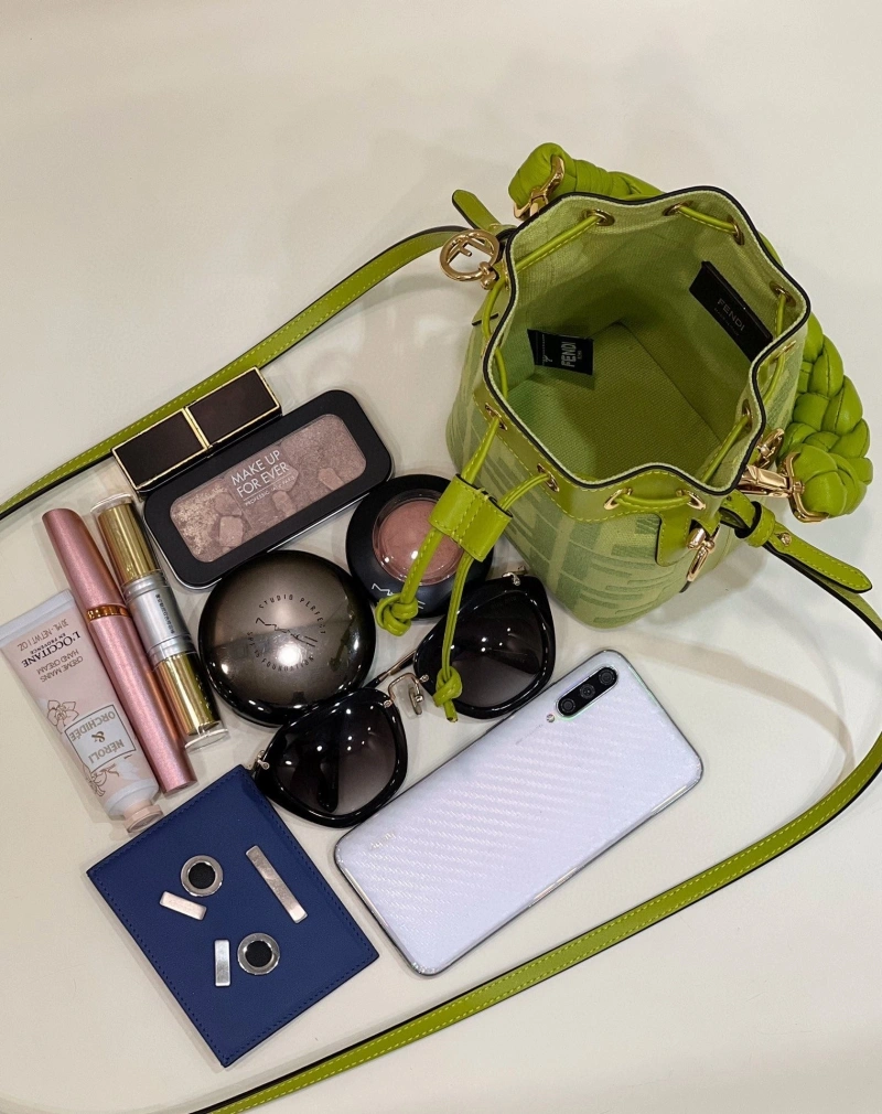 Fendi Bucket Bags 4222C-0808