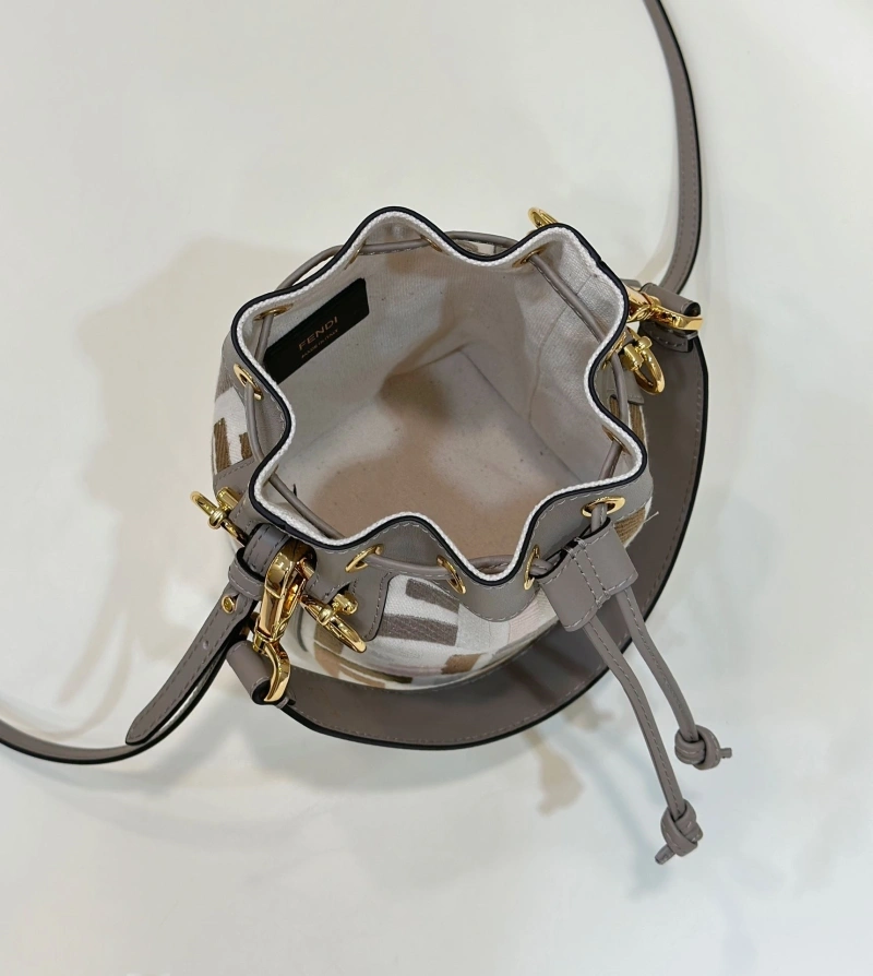 Fendi Bucket Bags 4222C-0811