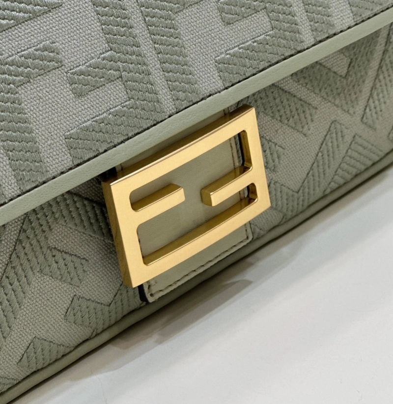 Fendi Baguette Bags 4222C-0816