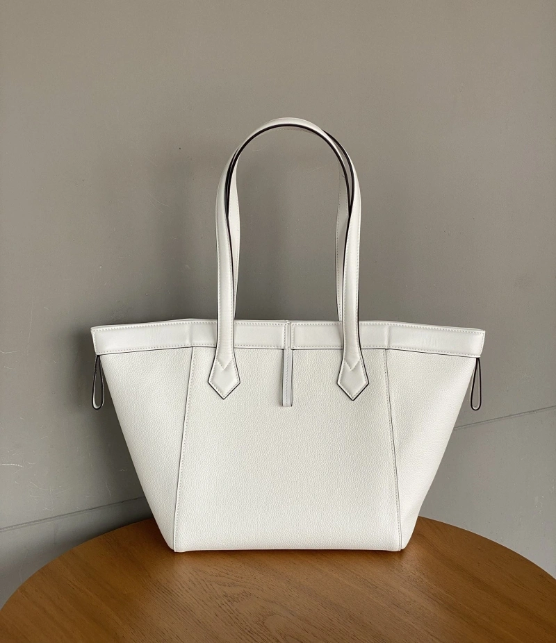 Fendi Shopping Bags 4222C-0823