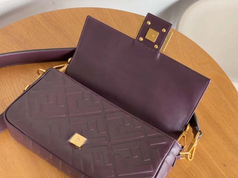 Fendi Baguette Bags 4222C-0827