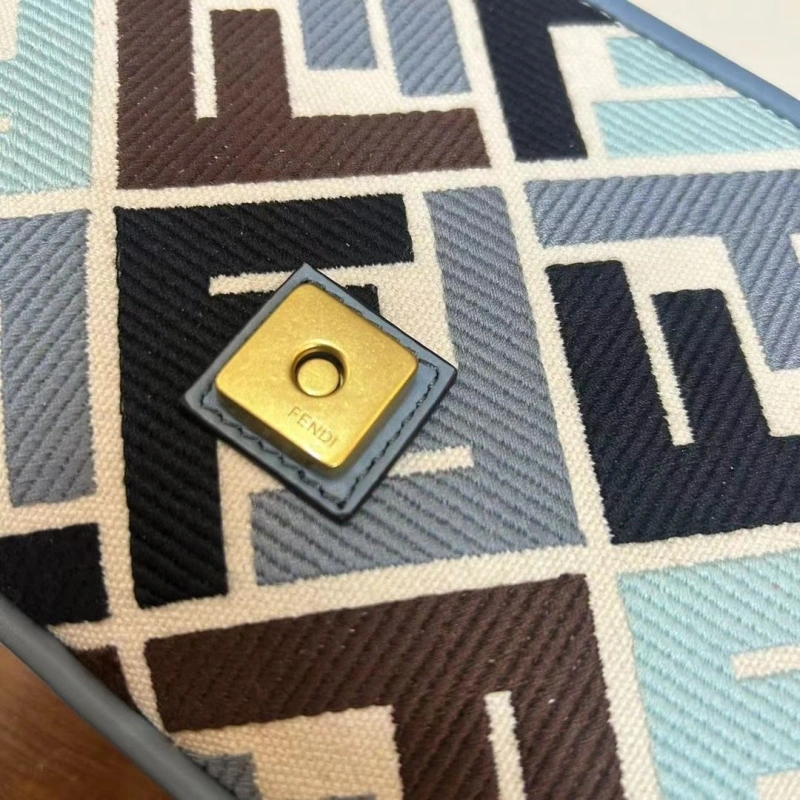 Fendi Baguette Bags 4222C-0848