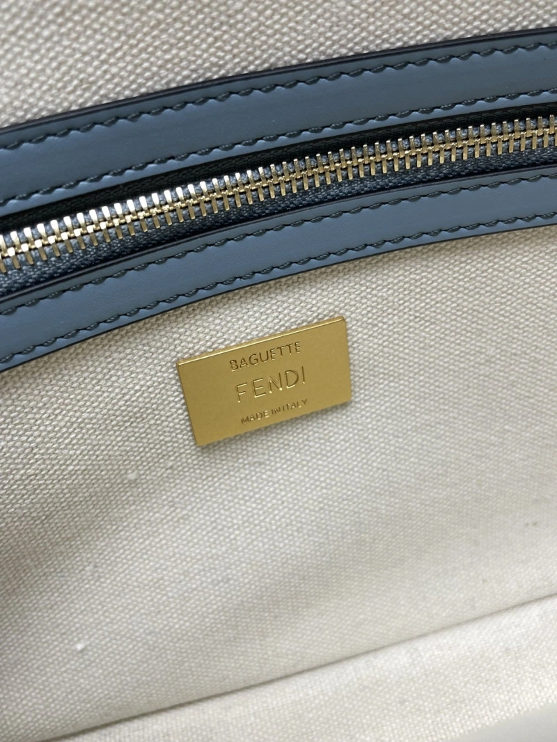 Fendi Baguette Bags 4222C-0861