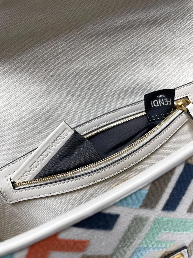 Fendi Baguette Bags 4222C-0863