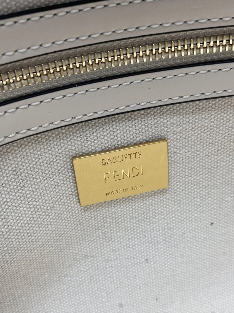 Fendi Baguette Bags 4222C-0863