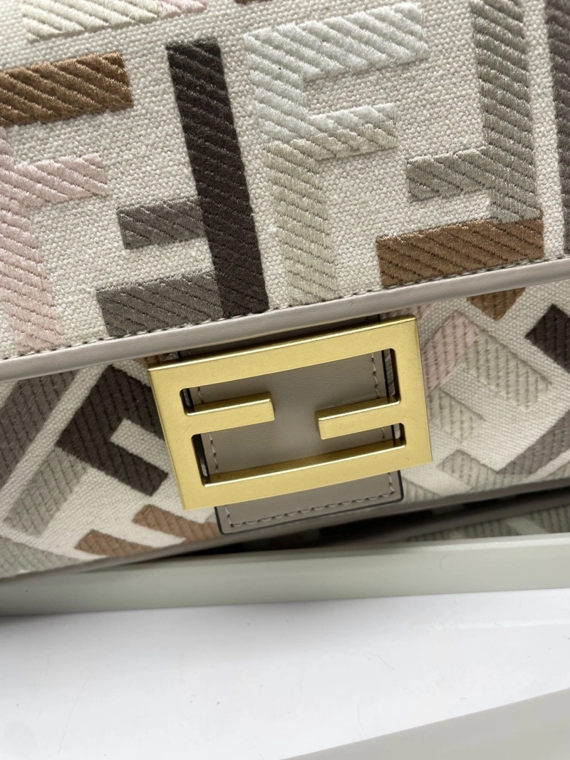 Fendi Baguette Bags 4222C-0864