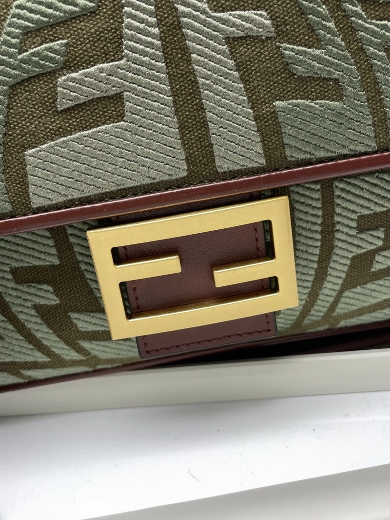 Fendi Baguette Bags 4222C-0865