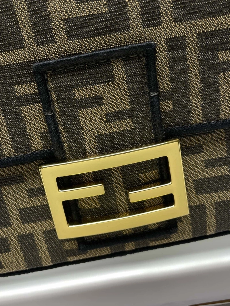 Fendi Baguette Bags 4222C-0866