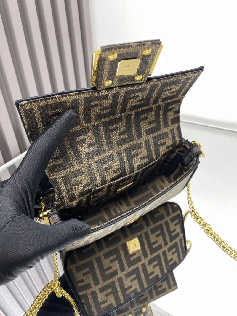 Fendi Baguette Bags 4222C-0868