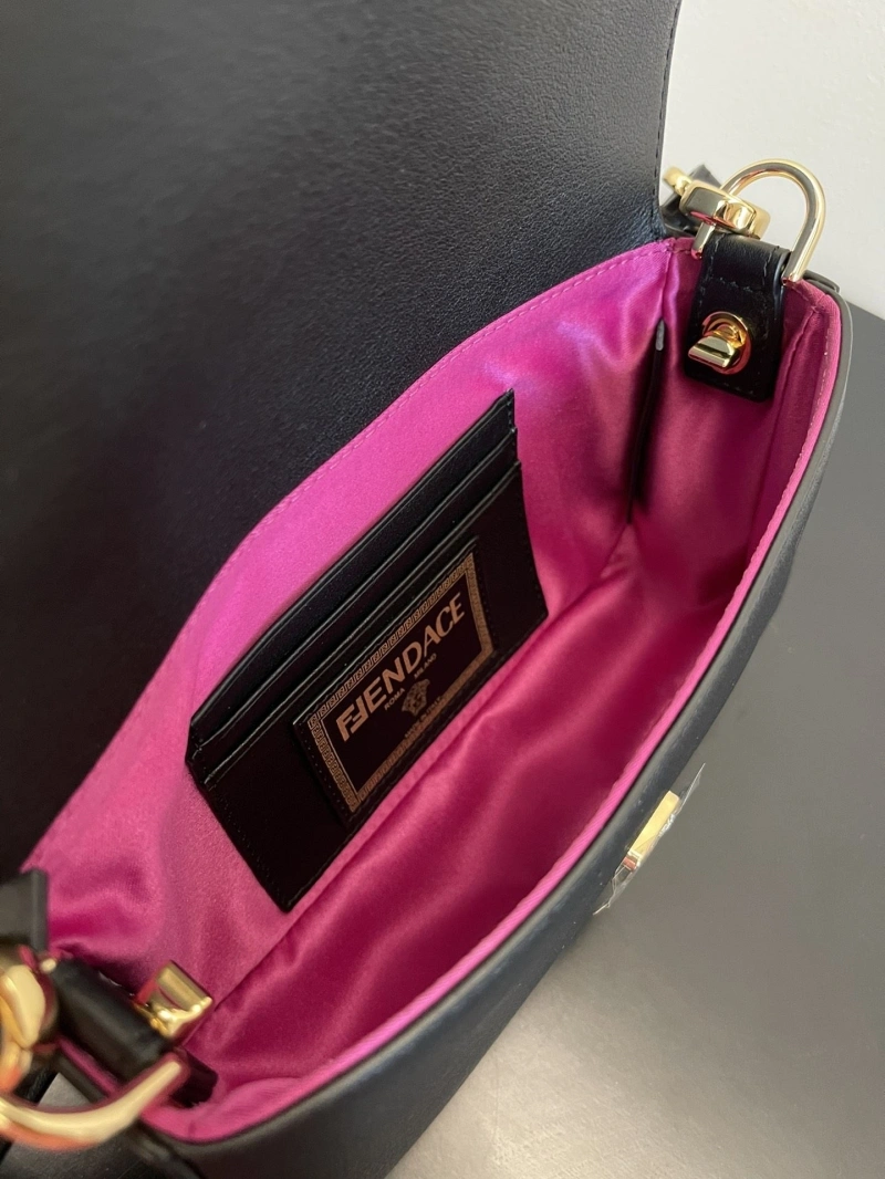 Fendi Baguette Bags 4222C-0885